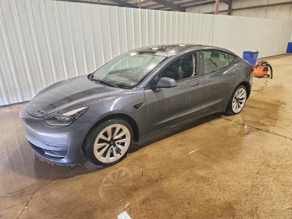 2022 Tesla Model 3 მანქანა იყიდება აუქციონზე, vin: 5YJ3E1EA5NF371234, აუქციონის ნომერი: 49838426