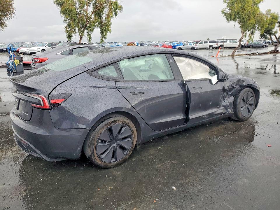 Продаж на аукціоні авто 2025 Tesla Model 3, vin: 5YJ3E1EB2SF065676, номер лоту: 49637996
