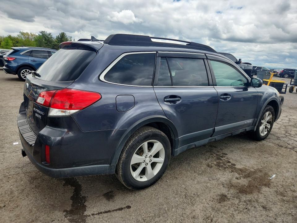 2013 Subaru Outback მანქანა იყიდება აუქციონზე, vin: 4S4BRDKC2D2210845, აუქციონის ნომერი: 51880086