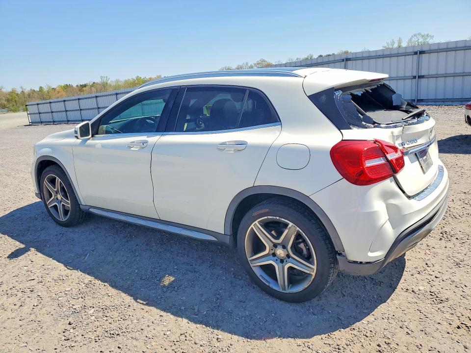 49235256 :رقم المزاد ، WDCTG4GB8GJ228382 vin ، 2016 Mercedes-benz Gla مزاد بيع