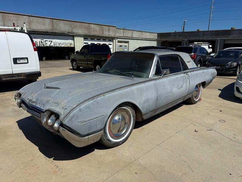 Продажа на аукционе авто 1961 Ford Thunderbird, vin: 1Y71Z142532, номер лота: 49028086