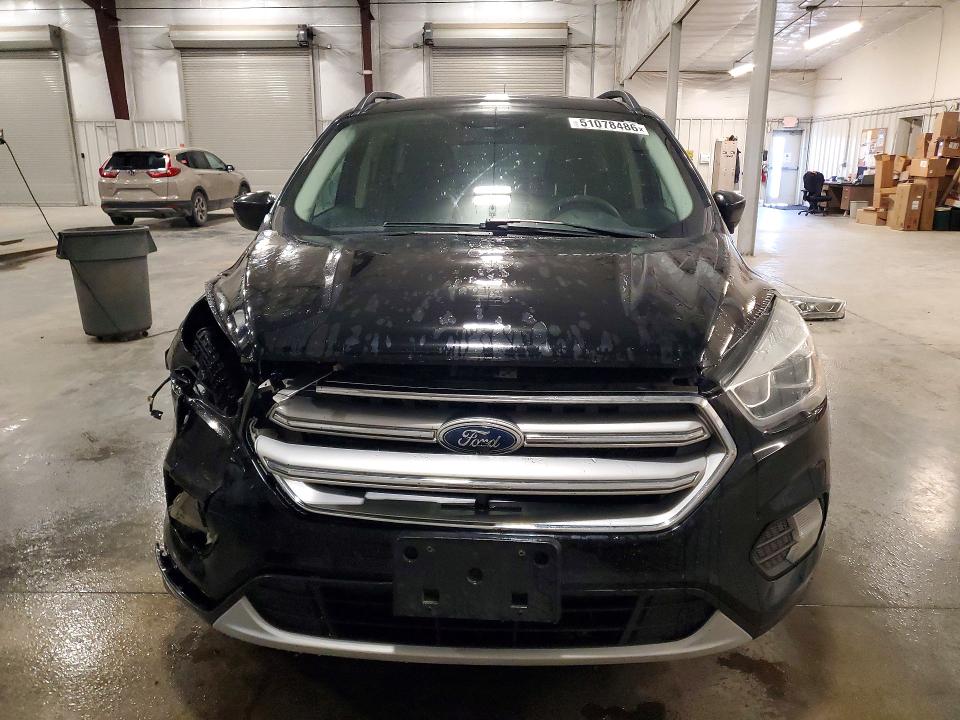 2017 Ford Escape მანქანა იყიდება აუქციონზე, vin: 1FMCU9G94HUD32162, აუქციონის ნომერი: 51078486