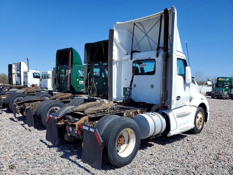 Продажа на аукционе авто 2014 Kenworth T680, vin: 1XKYA48X4EJ403204, номер лота: 50616956
