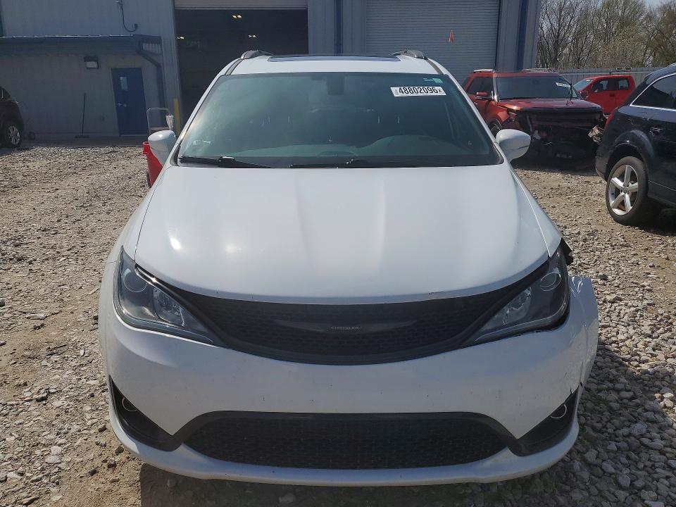 Продажа на аукционе авто 2018 Chrysler Pacifica, vin: 2C4RC1GG4JR310893, номер лота: 48802096