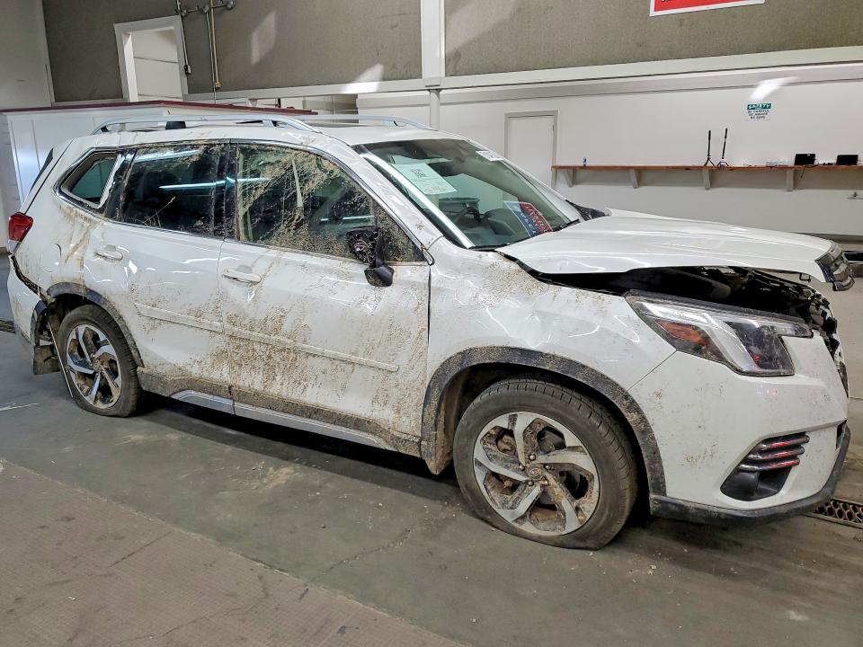 2022 Subaru Forester მანქანა იყიდება აუქციონზე, vin: JF2SKARC6NH435864, აუქციონის ნომერი: 51041626
