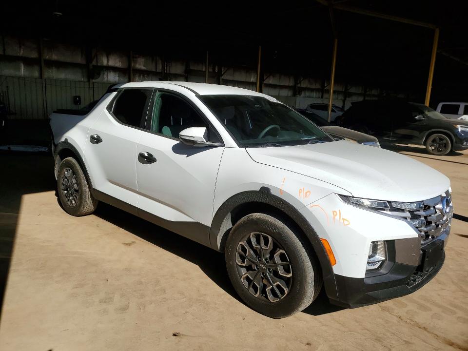 48696666 :رقم المزاد ، 5NTJBDAE6NH009863 vin ، 2022 Hyundai Santa Cruz مزاد بيع