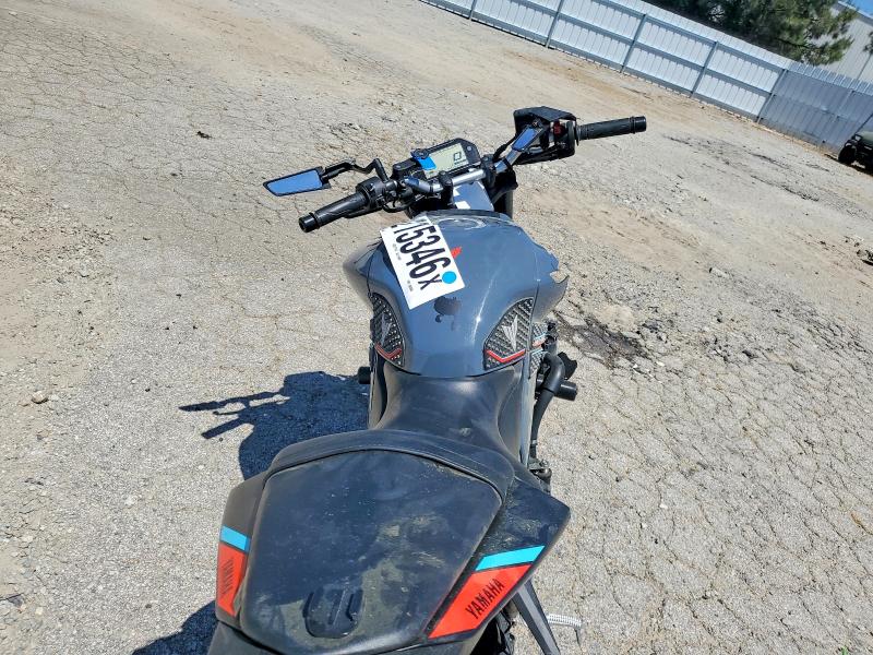 2021 Yamaha Mt-03 მანქანა იყიდება აუქციონზე, vin: MH3RH20Y9MK006084, აუქციონის ნომერი: 49215346