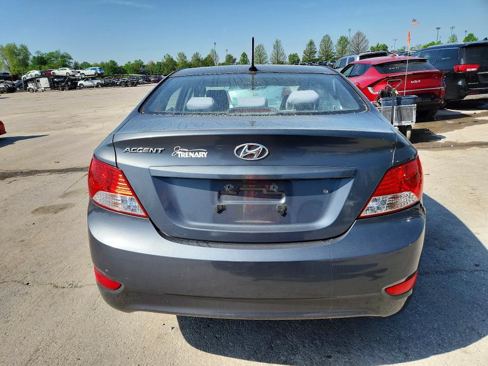 2013 Hyundai Accent მანქანა იყიდება აუქციონზე, vin: KMHCT4AE4DU375549, აუქციონის ნომერი: 50325786