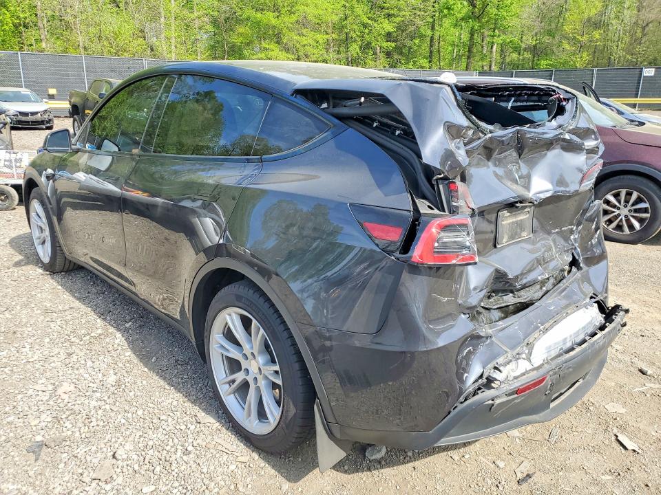Продажа на аукционе авто 2024 Tesla Model Y, vin: 7SAYGAEE4RF988684, номер лота: 50049646
