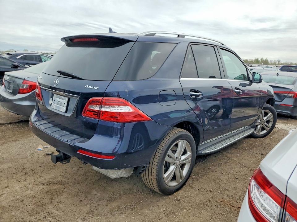 Продажа на аукционе авто 2015 Mercedes-benz Ml, vin: 4JGDA5HB9FA538258, номер лота: 50793266