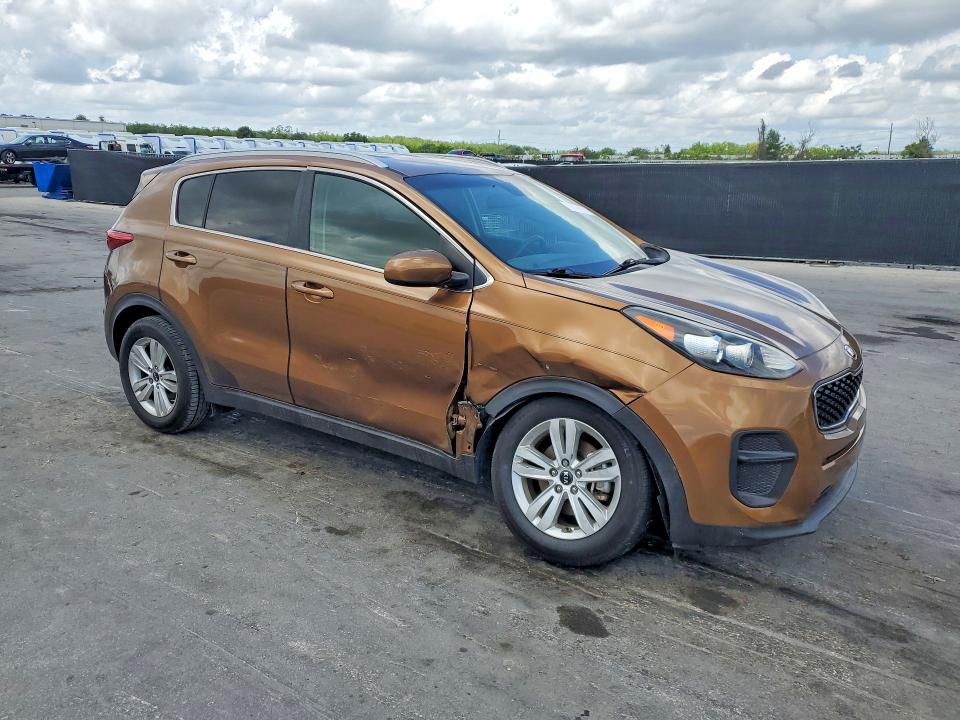 2017 Kia Sportage მანქანა იყიდება აუქციონზე, vin: KNDPM3AC3H7208258, აუქციონის ნომერი: 51469926