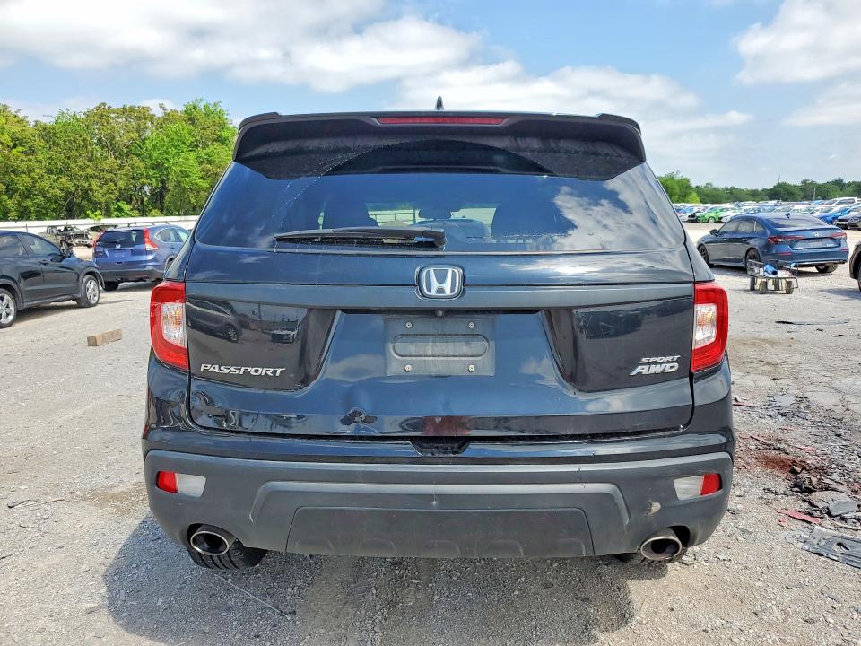 49685196 :رقم المزاد ، 5FNYF8H26MB031718 vin ، 2021 Honda Passport مزاد بيع