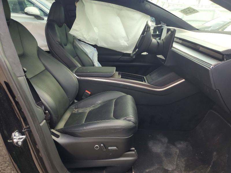 47562986 :رقم المزاد ، 7SAXCAE53NF350881 vin ، 2022 Tesla Model X مزاد بيع