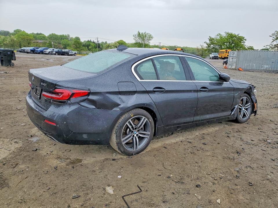 51532326 :رقم المزاد ، WBA73BJ03MCF98797 vin ، 2021 Bmw 540 مزاد بيع