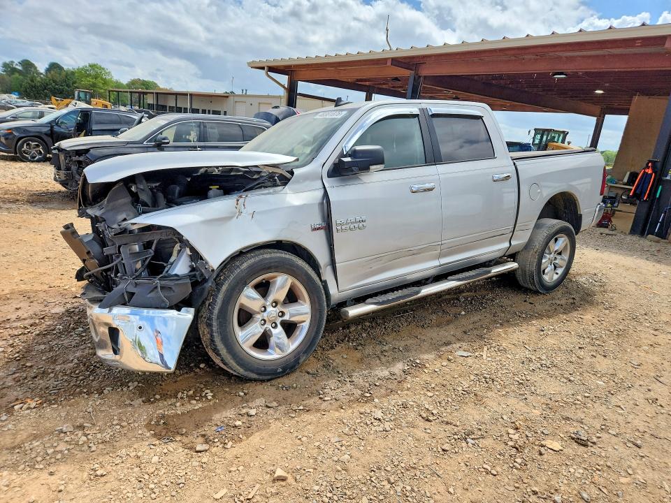 48381876 :رقم المزاد ، 3C6RR7LT5JG171584 vin ، 2018 Ram 1500 مزاد بيع