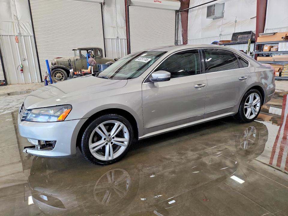 Aukcja sprzedaży 2013 Volkswagen Passat, vin: 1VWCN7A33DC005050, numer aukcji: 49251746
