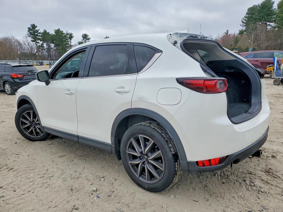 Продаж на аукціоні авто 2018 Mazda Cx-5, vin: JM3KFBDM8J0439861, номер лоту: 49386416
