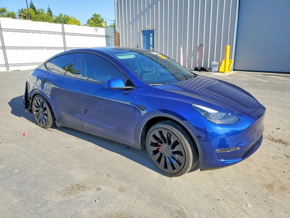 Продажа на аукционе авто 2024 Tesla Model Y, vin: 7SAYGDEF9RF154551, номер лота: 51688166