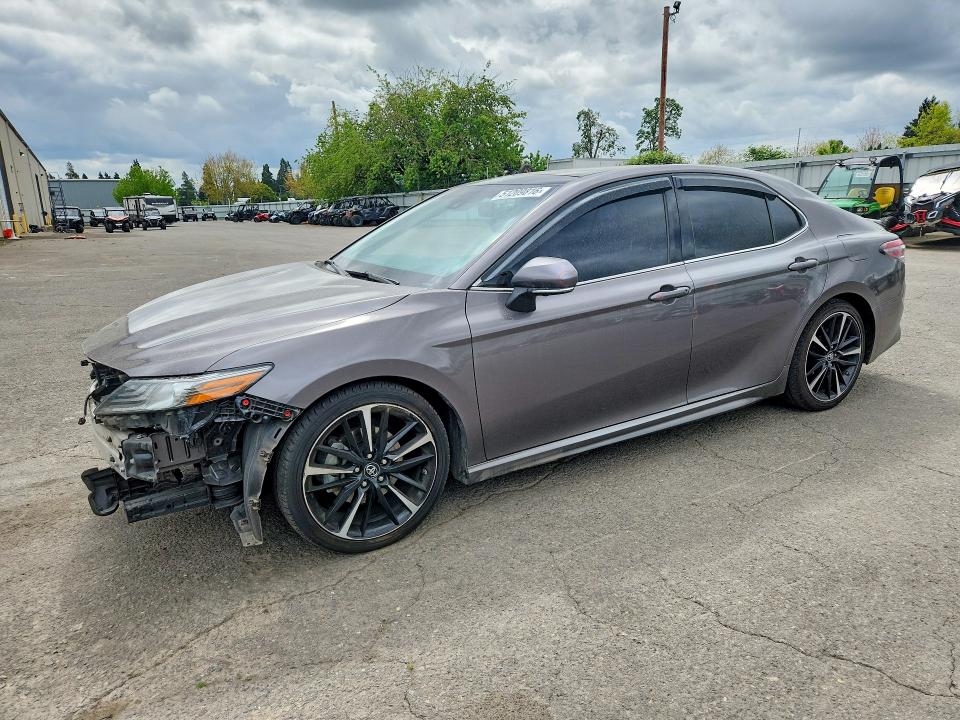 Aukcja sprzedaży 2018 Toyota Camry, vin: 4T1BZ1HK1JU006924, numer aukcji: 51209816