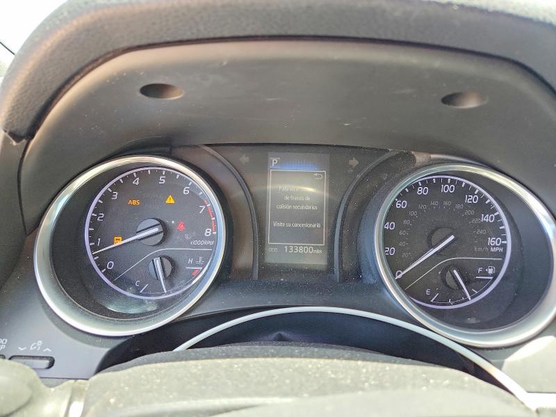 50329866 :رقم المزاد ، 4T1B11HK3JU580688 vin ، 2018 Toyota Camry مزاد بيع