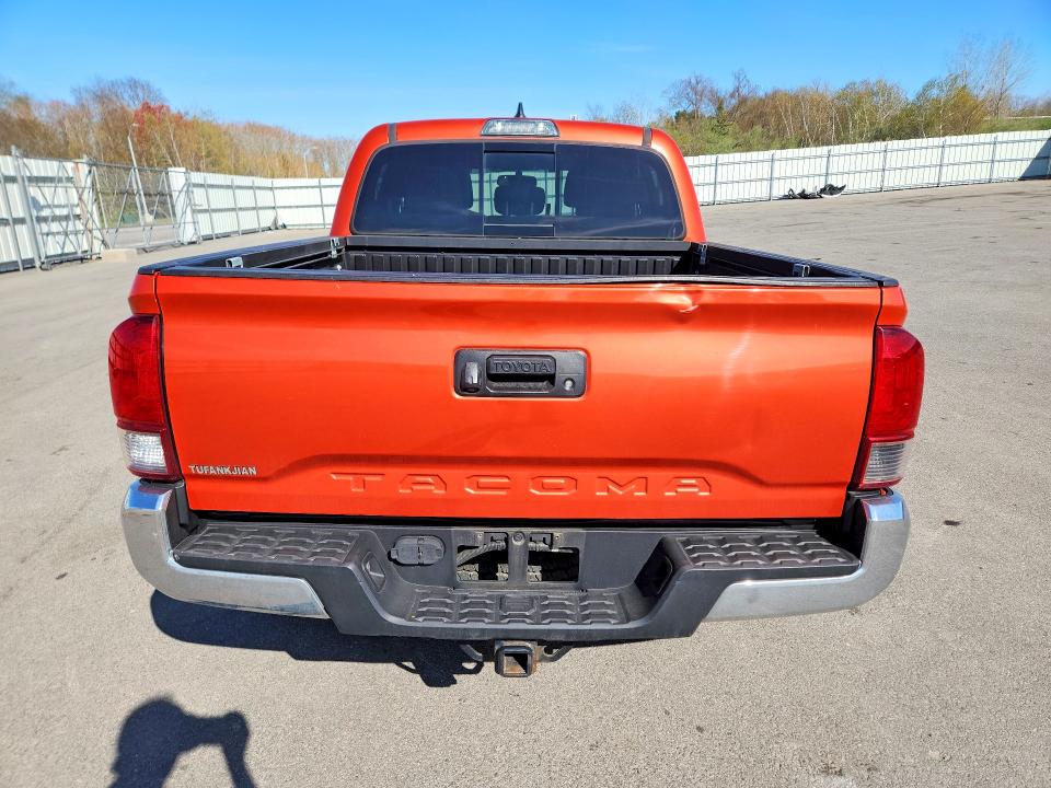 2017 Toyota Tacoma მანქანა იყიდება აუქციონზე, vin: 5TFCZ5AN6HX053282, აუქციონის ნომერი: 51530896