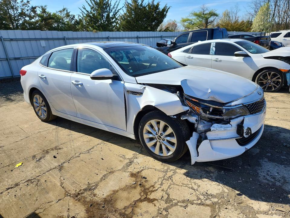 Продаж на аукціоні авто 2016 Kia Optima, vin: 5XXGU4L38GG091513, номер лоту: 49500756