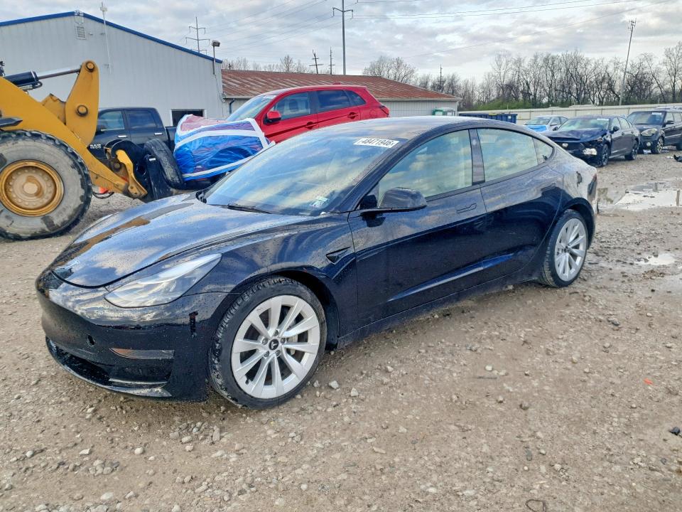 Продажа на аукционе авто 2023 Tesla Model 3, vin: 5YJ3E1EA4PF450784, номер лота: 48471946