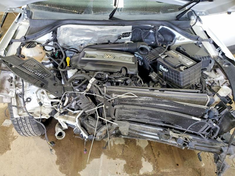 2017 Volkswagen Tiguan მანქანა იყიდება აუქციონზე, vin: WVGAV7AXXHK030418, აუქციონის ნომერი: 51453536