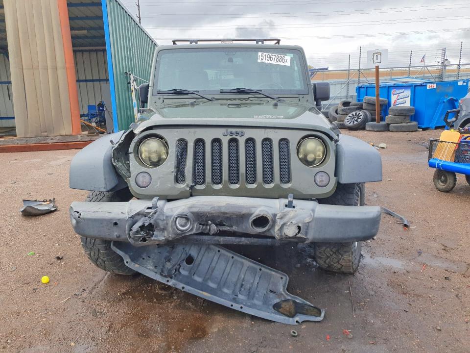 51967886 :رقم المزاد ، 1C4BJWDGXFL728481 vin ، 2015 Jeep Wrangler Unlimited مزاد بيع