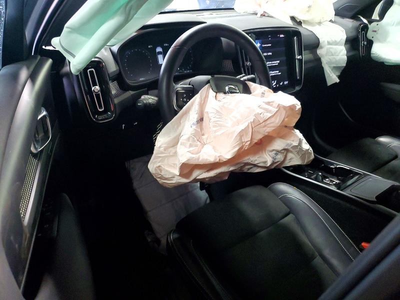 Продаж на аукціоні авто 2022 Volvo Xc40, vin: YV4162UM8N2724796, номер лоту: 48957046