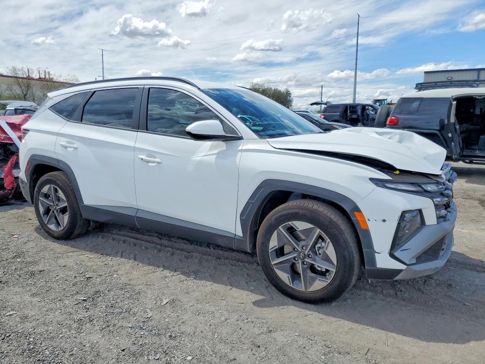 2026 Hyundai Tucson მანქანა იყიდება აუქციონზე, vin: 5NMJB3DE7TH689514, აუქციონის ნომერი: 49320396