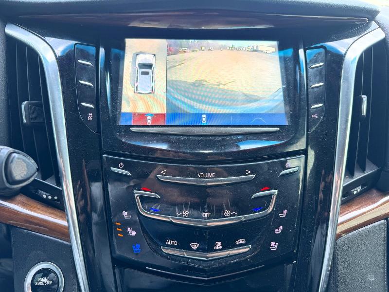 51020736 :رقم المزاد ، 1GYS4BKJ6HR196848 vin ، 2017 Cadillac Escalade مزاد بيع