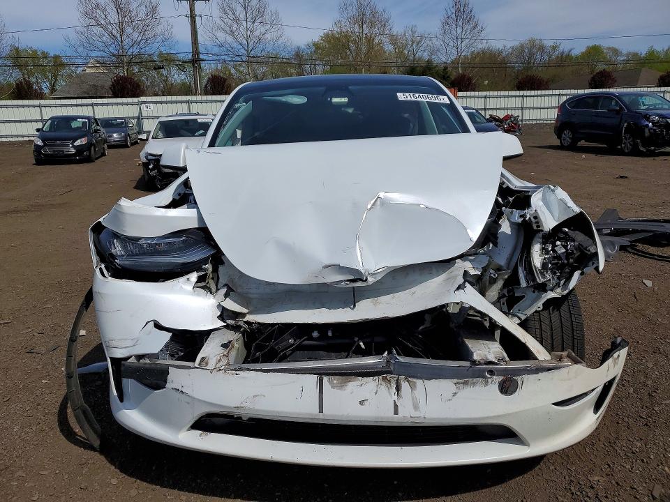 51640696 :رقم المزاد ، 7SAYGDEE0PA120404 vin ، 2023 Tesla Model Y مزاد بيع