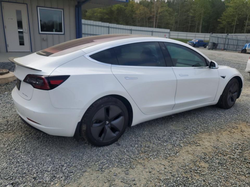 2018 Tesla Model 3 მანქანა იყიდება აუქციონზე, vin: 5YJ3E1EB6JF178982, აუქციონის ნომერი: 47958976