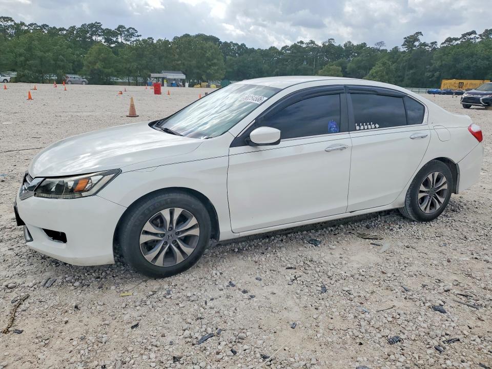 Продажа на аукционе авто 2015 Honda Accord, vin: 1HGCR2F3XFA002424, номер лота: 50254586