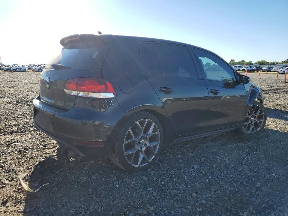48616356 :رقم المزاد ، WVWGD7AJ9DW122670 vin ، 2013 Volkswagen Gti مزاد بيع
