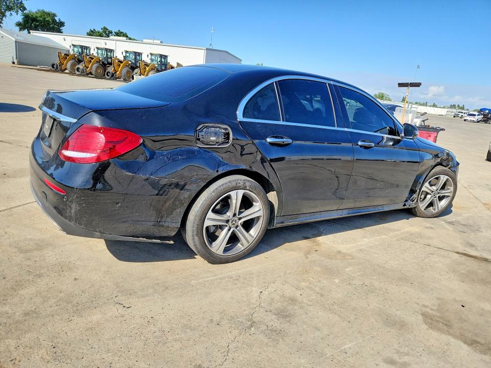 Продаж на аукціоні авто 2020 Mercedes-benz E, vin: WDDZF8DB7LA733506, номер лоту: 51184866