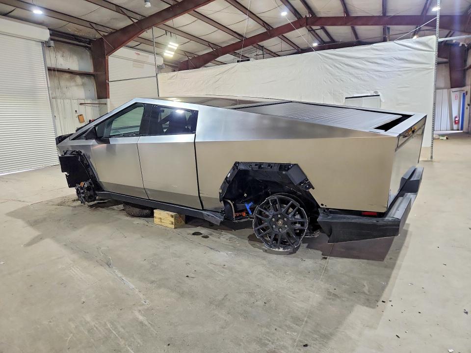Продажа на аукционе авто 2026 Tesla Cybertruck, vin: 7G2CEHED0TA090176, номер лота: 50434006