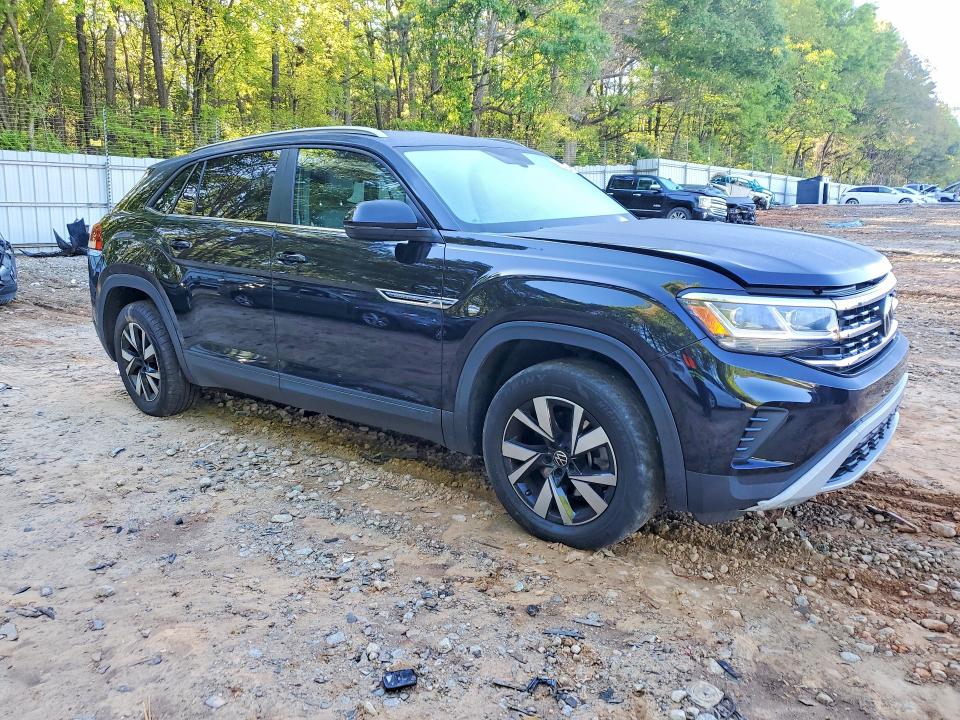 48680456 :رقم المزاد ، 1V2DC2CA8NC219561 vin ، 2022 Volkswagen Atlas Cross Sport مزاد بيع