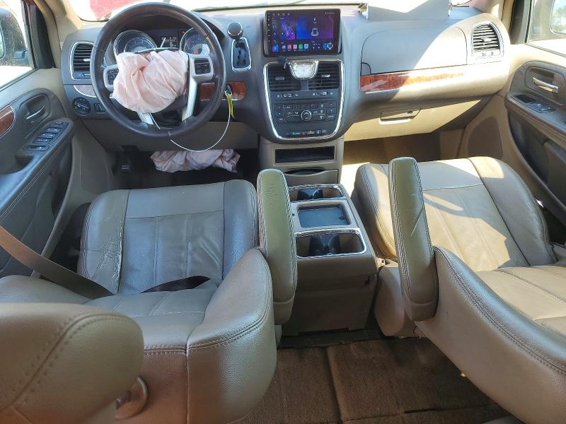 50324646 :رقم المزاد ، 2C4RC1BG1FR561031 vin ، 2015 Chrysler Town & Country مزاد بيع