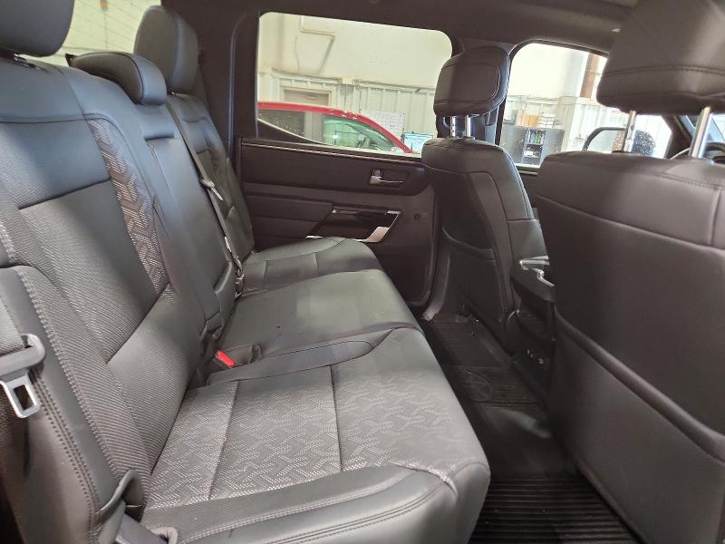49623876 :رقم المزاد ، 5TFWA5DB0SX323815 vin ، 2025 Toyota Tundra مزاد بيع