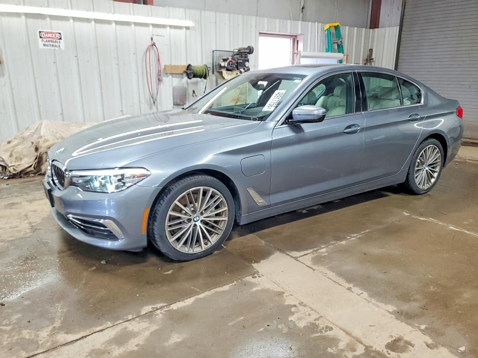 2020 Bmw 530xe მანქანა იყიდება აუქციონზე, vin: WBAJB1C01LCD44150, აუქციონის ნომერი: 48917756