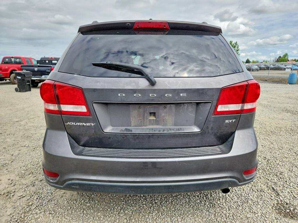 51149526 :رقم المزاد ، 3C4PDCBB2FT741992 vin ، 2015 Dodge Journey مزاد بيع