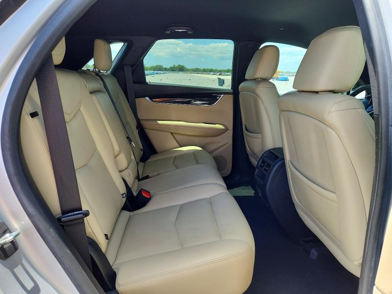 50687476 :رقم المزاد ، 1GYKNARS8JZ190867 vin ، 2018 Cadillac Xt5 مزاد بيع