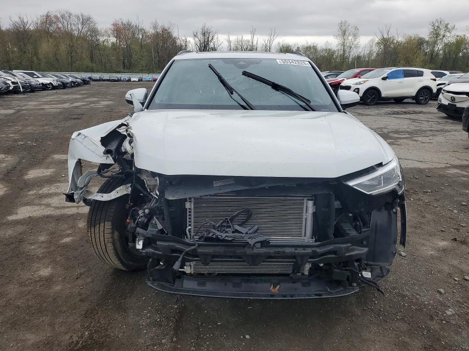 2024 Audi Q3 მანქანა იყიდება აუქციონზე, vin: WA1EECF30R1085854, აუქციონის ნომერი: 50342826