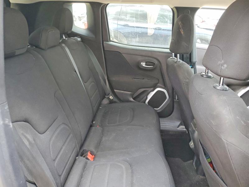 48590766 :رقم المزاد ، ZACCJABB6JPJ15497 vin ، 2018 Jeep Renegade مزاد بيع