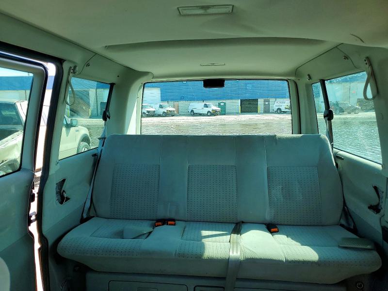 50678226 :رقم المزاد ، WV2MH4705YH095418 vin ، 2000 Volkswagen Eurovan مزاد بيع