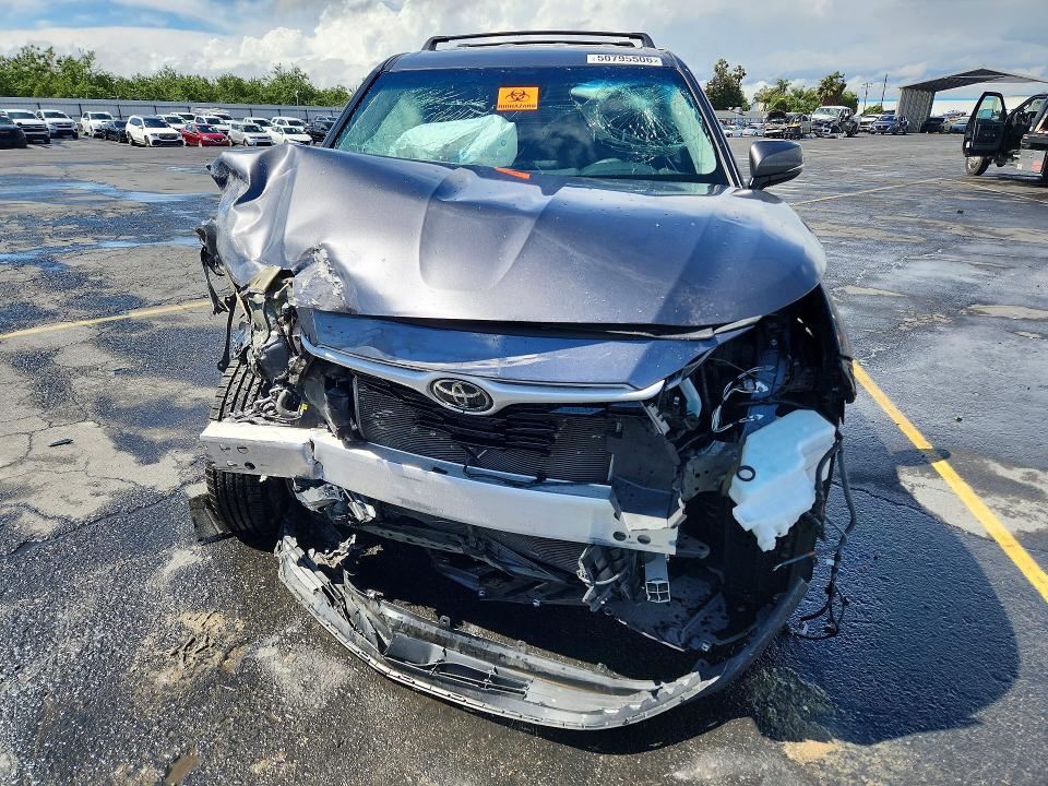 Aukcja sprzedaży 2024 Toyota Highlander, vin: 5TDKDRAH4RS529757, numer aukcji: 50795506