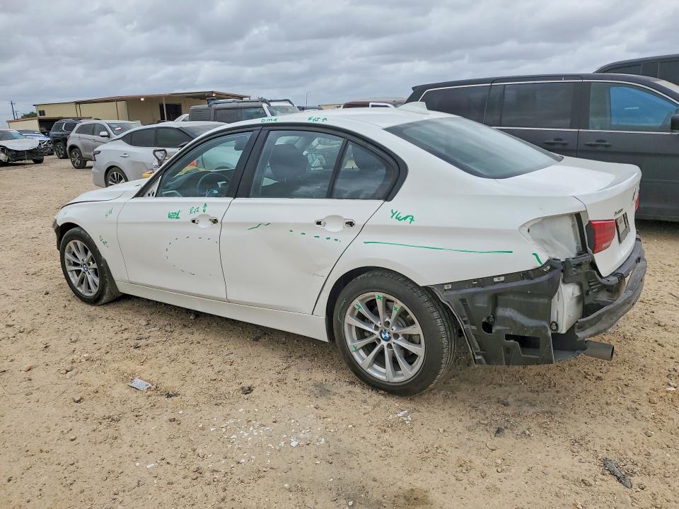 48691786 :رقم المزاد ، WBA8E5G55GNT41293 vin ، 2016 Bmw 320 مزاد بيع