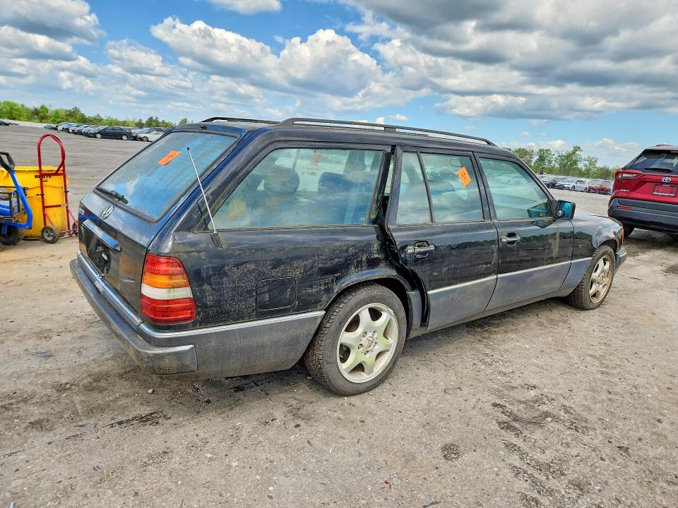 Продажа на аукционе авто 1995 Mercedes-benz E, vin: WDBEA92E2SF299957, номер лота: 50371696